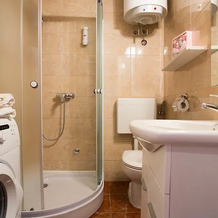 Anita ドゥブロブニク